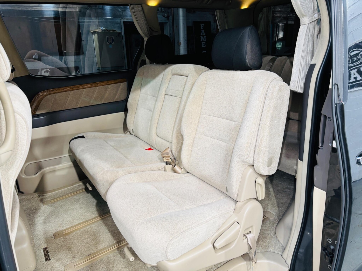 Used Toyota Alphard 2019 for sale - 77838587: Photo 16