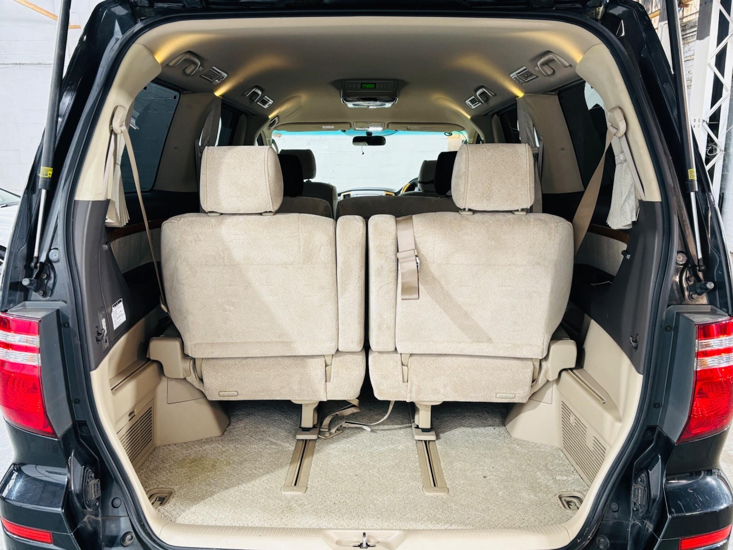 Used Toyota Alphard 2019 for sale - 77838587: Photo 30