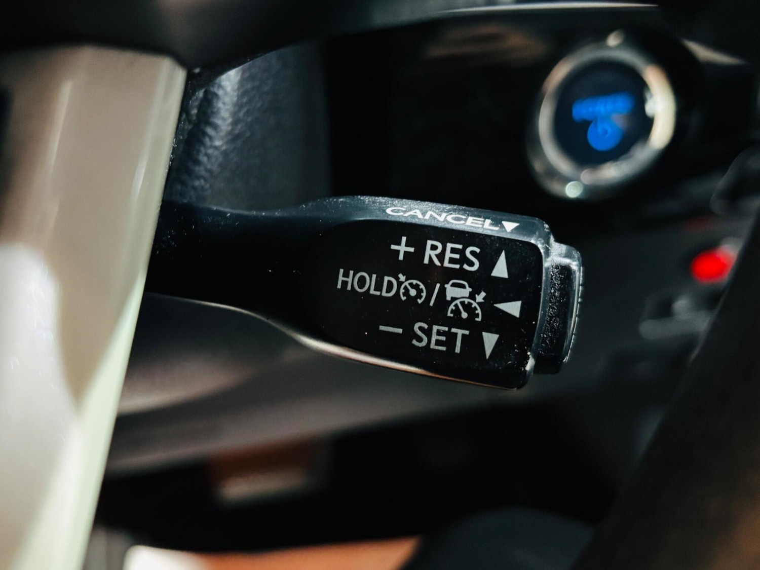 Used Toyota Prius 2016 for sale - 78058522: Photo 18