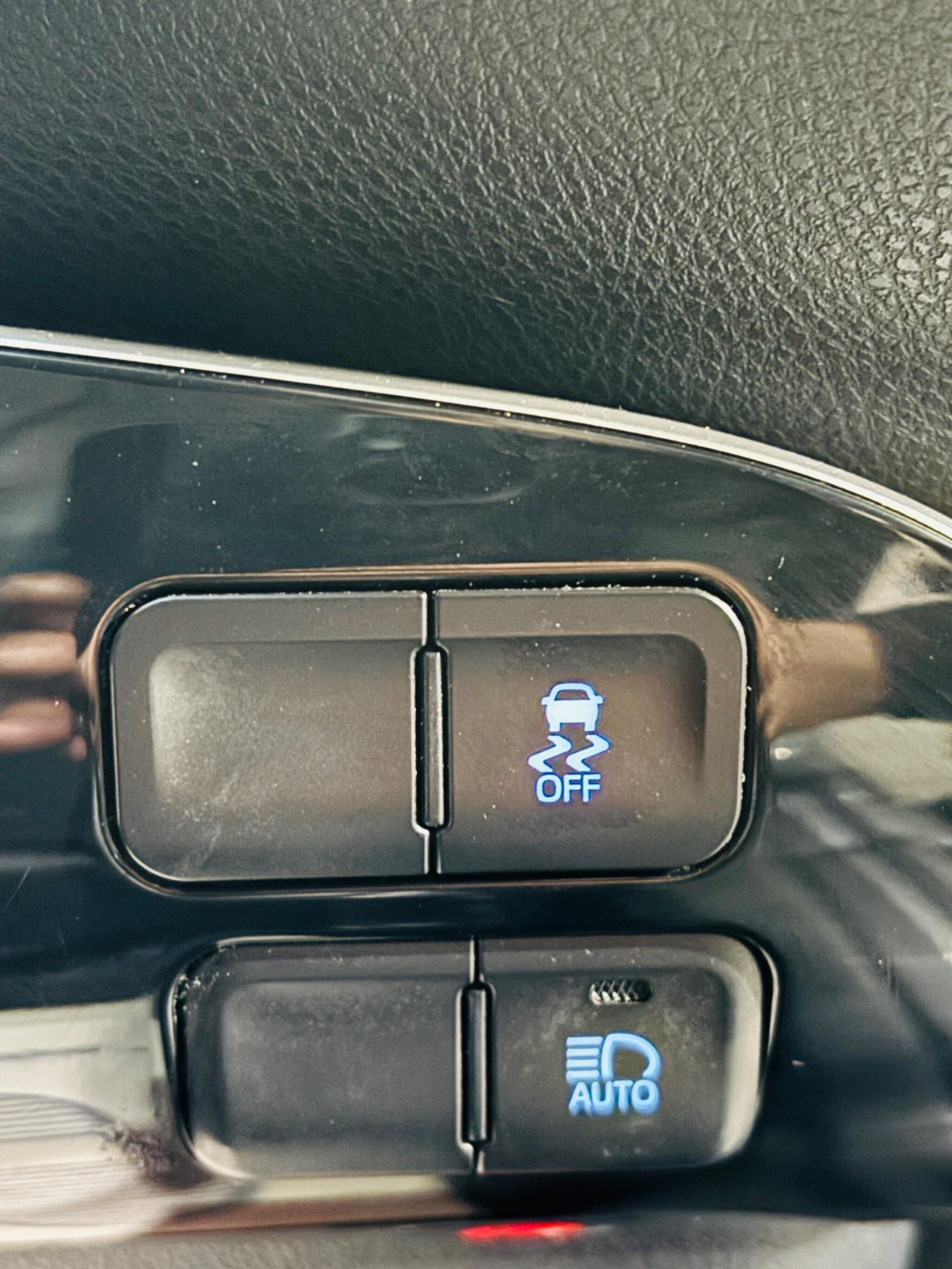 Used Toyota Prius 2016 for sale - 78058522: Photo 23