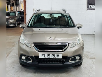 Used Peugeot 2008 2015 for sale - 79268257: Photo