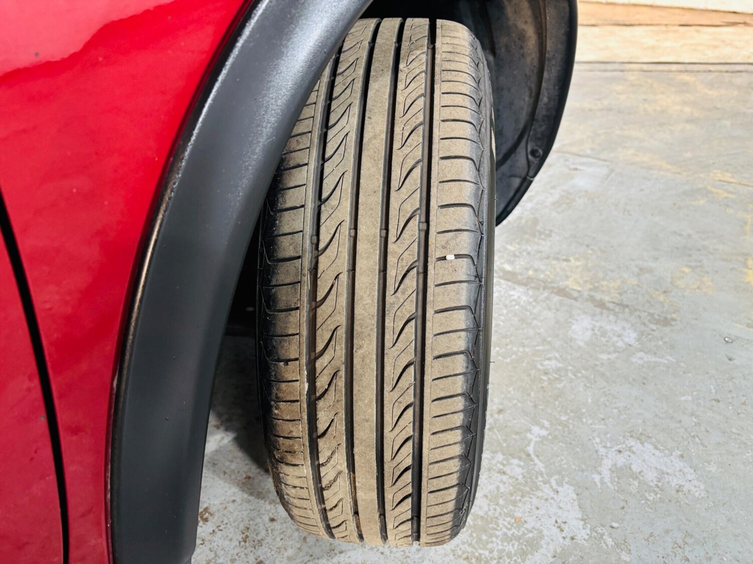 Used Nissan Juke 2011 for sale - 76388779: Photo 28