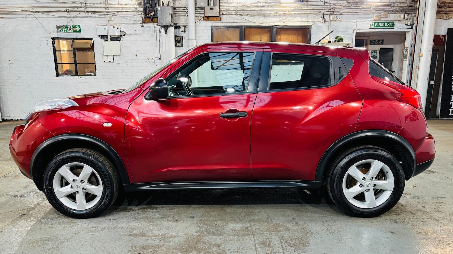 Used Nissan Juke 2011 for sale - 76388779: Photo 9