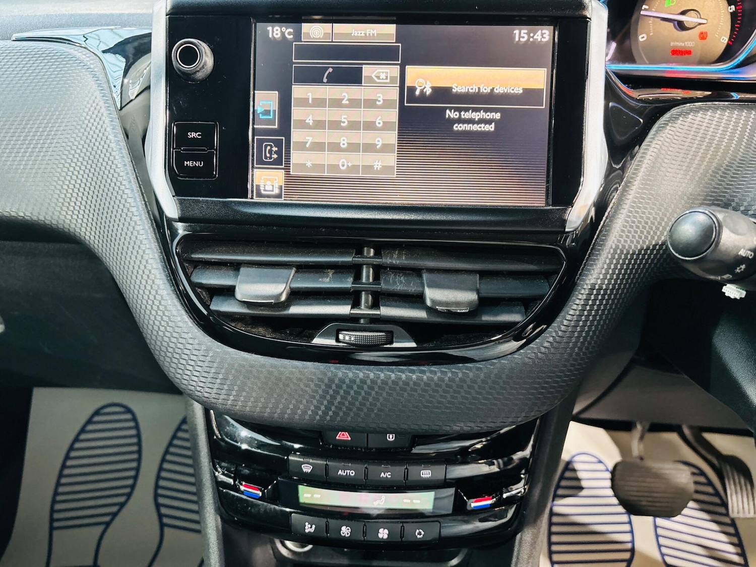 Used Peugeot 2008 2015 for sale - 76993782: Photo 26