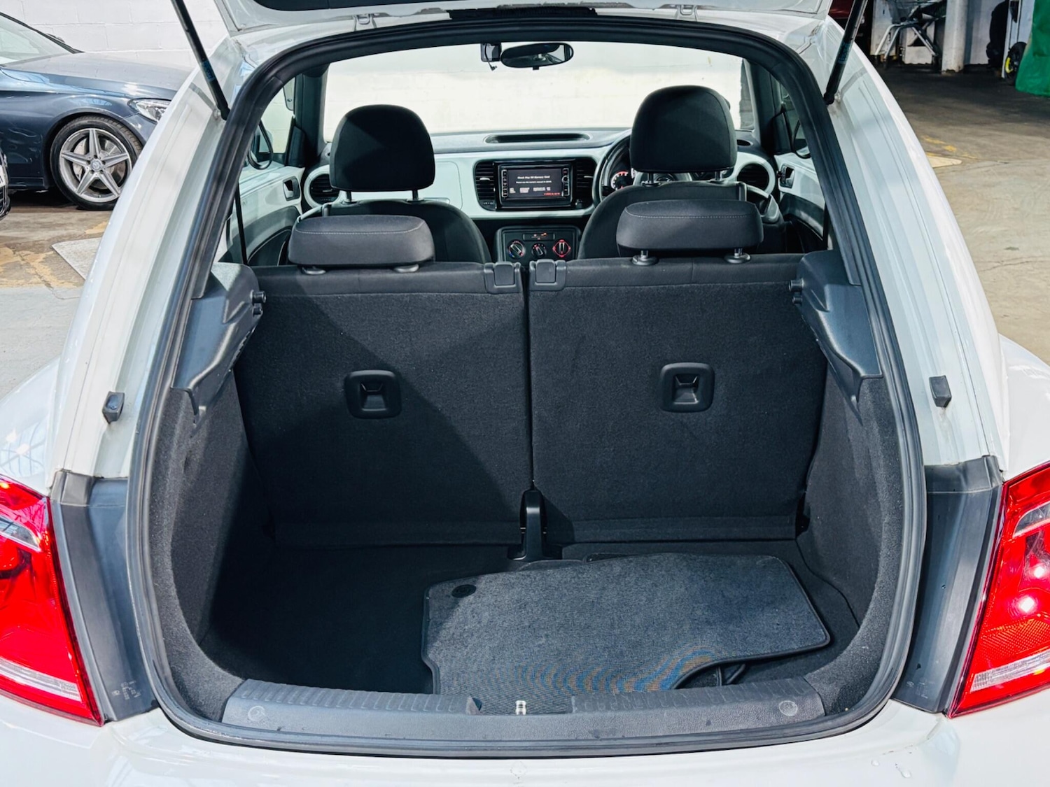 Used Volkswagen Beetle 2026 for sale - 77710015: Photo 26