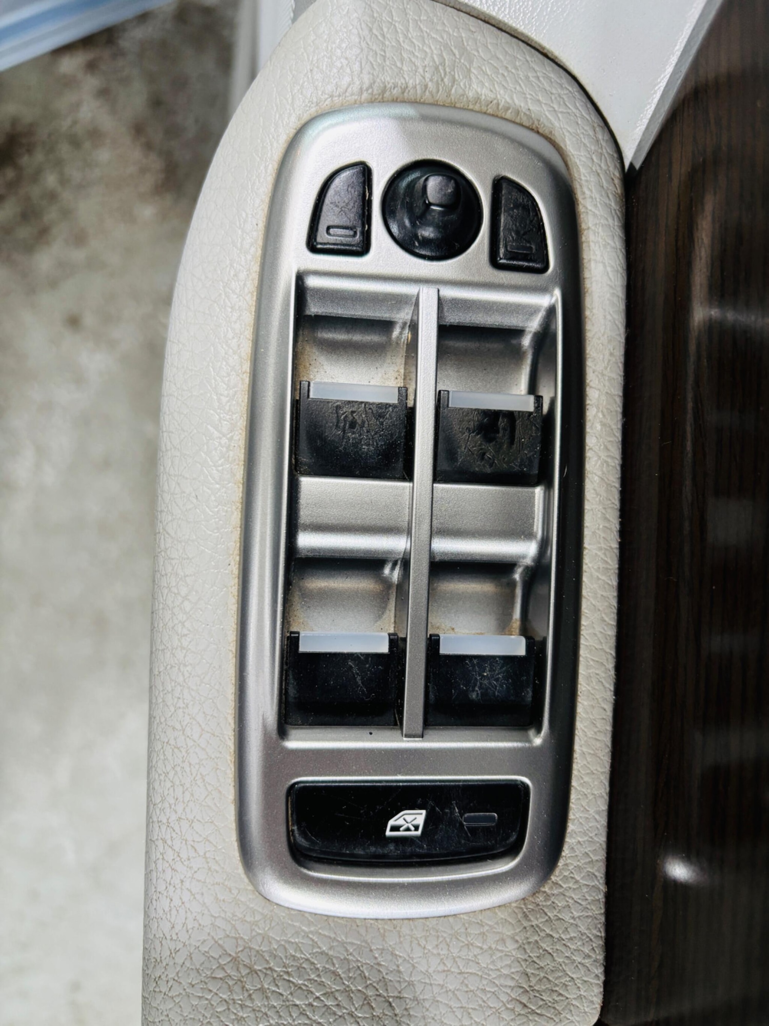 Used Jaguar XF 2013 for sale - 76270350: Photo 17