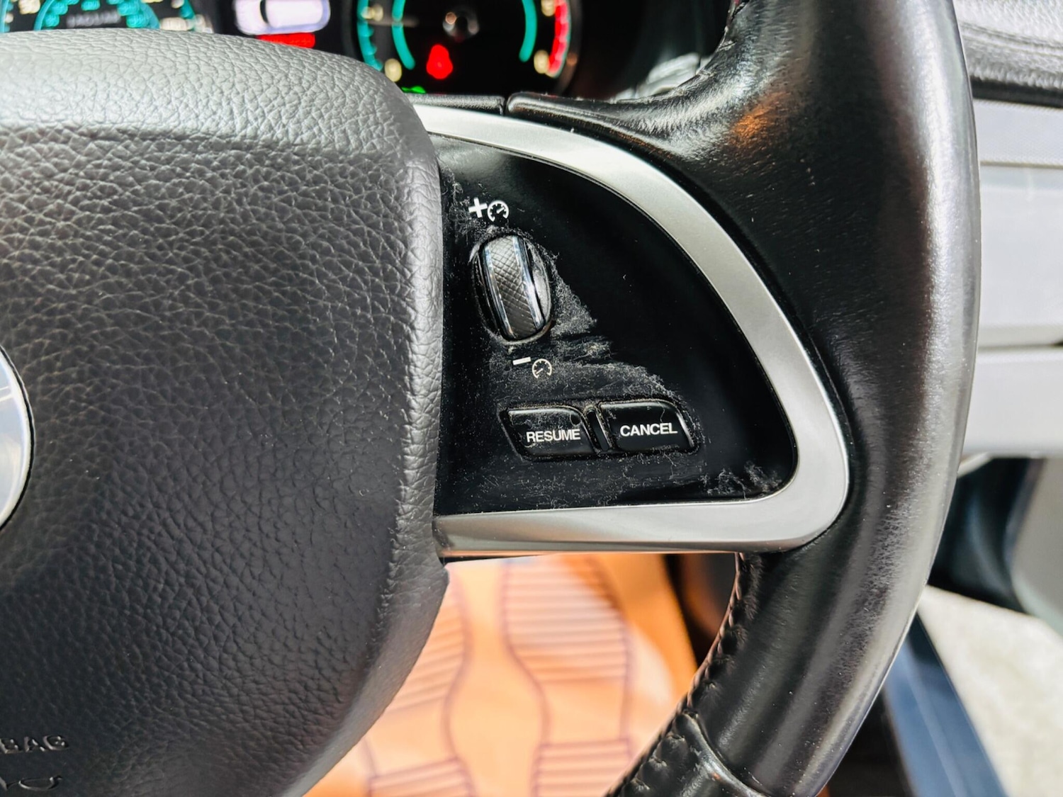 Used Jaguar XF 2013 for sale - 76270350: Photo 20