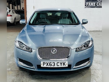 Used Jaguar XF 2013 for sale - 76270350: Photo 2