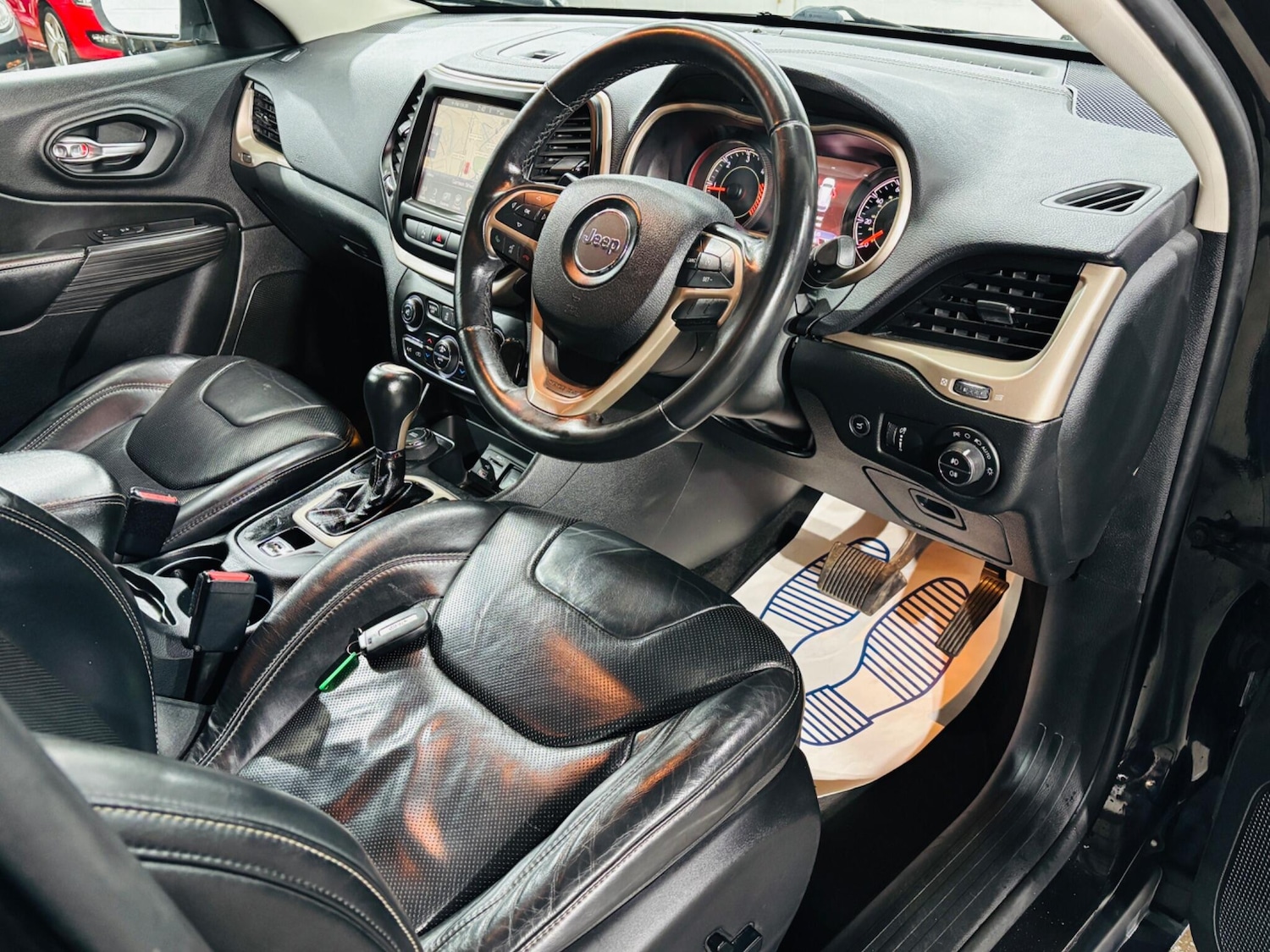 Used Jeep Cherokee 2015 for sale - 77267176: Photo 10