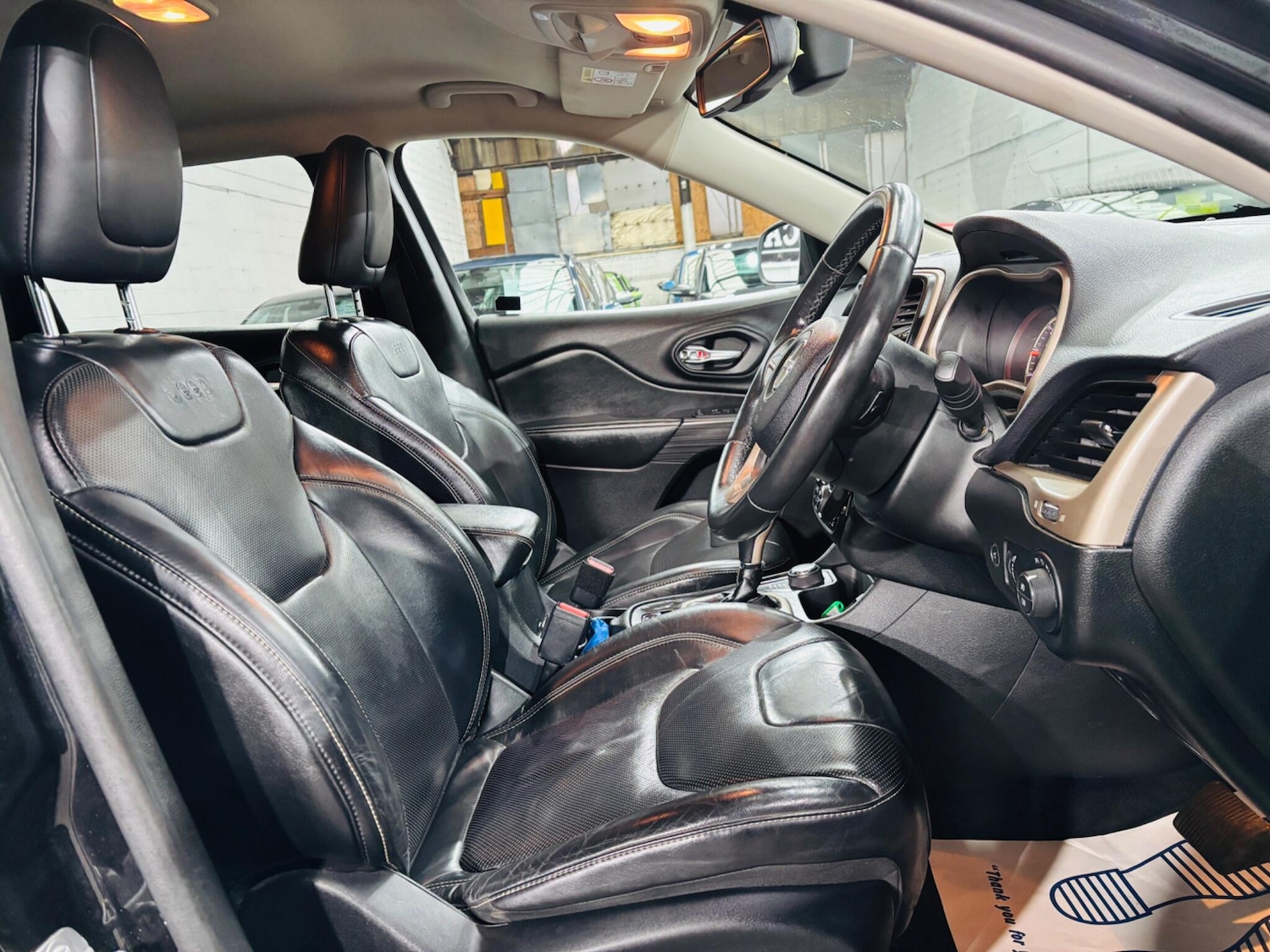 Used Jeep Cherokee 2015 for sale - 77267176: Photo 13