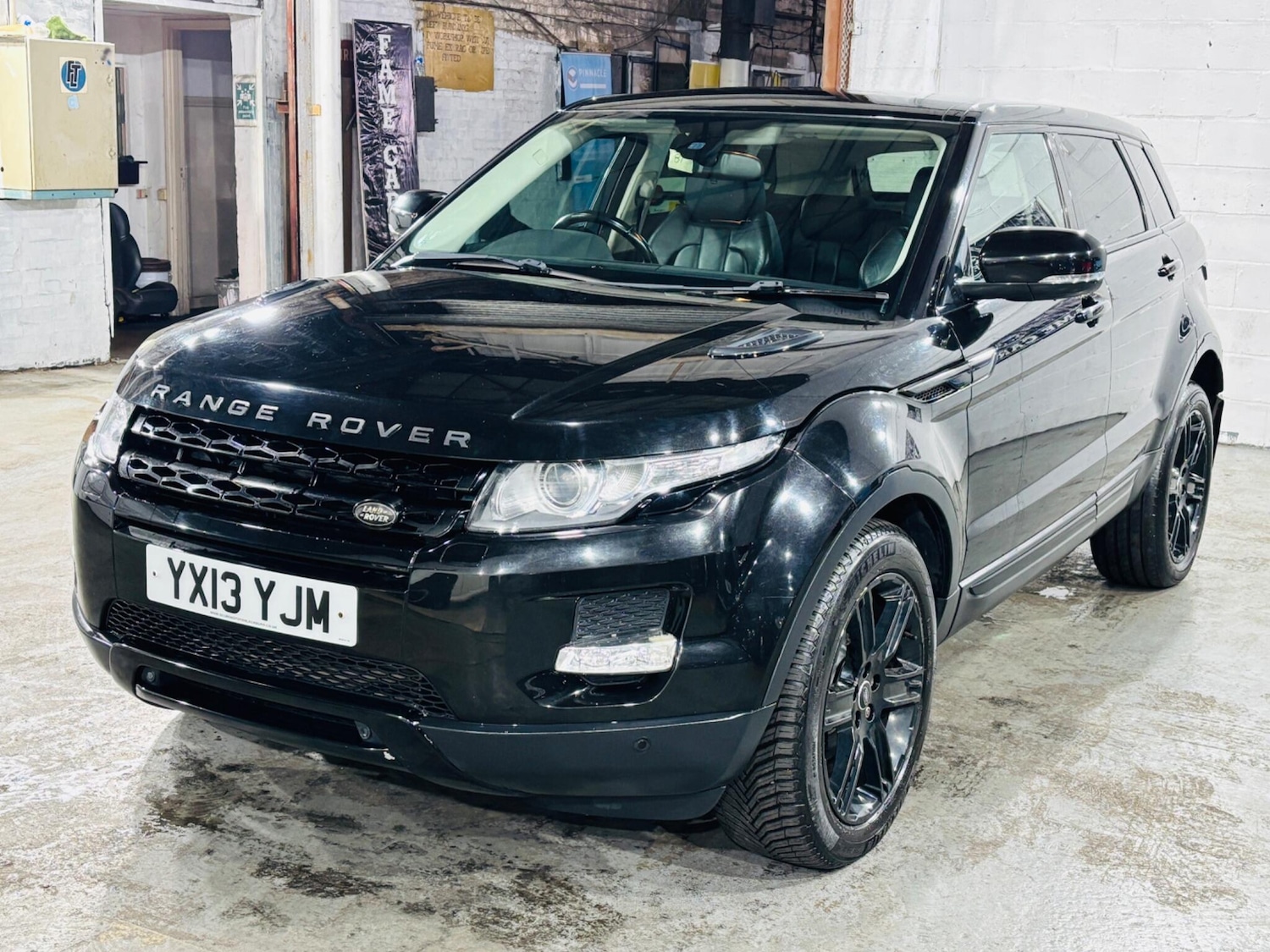 Used Land Rover Range Rover Evoque 2013 for sale - 76832629: Photo 4