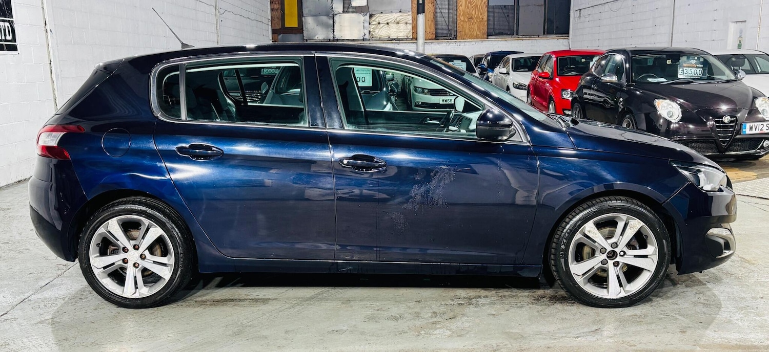 Used Peugeot 308 2015 for sale - 77119659: Photo 8