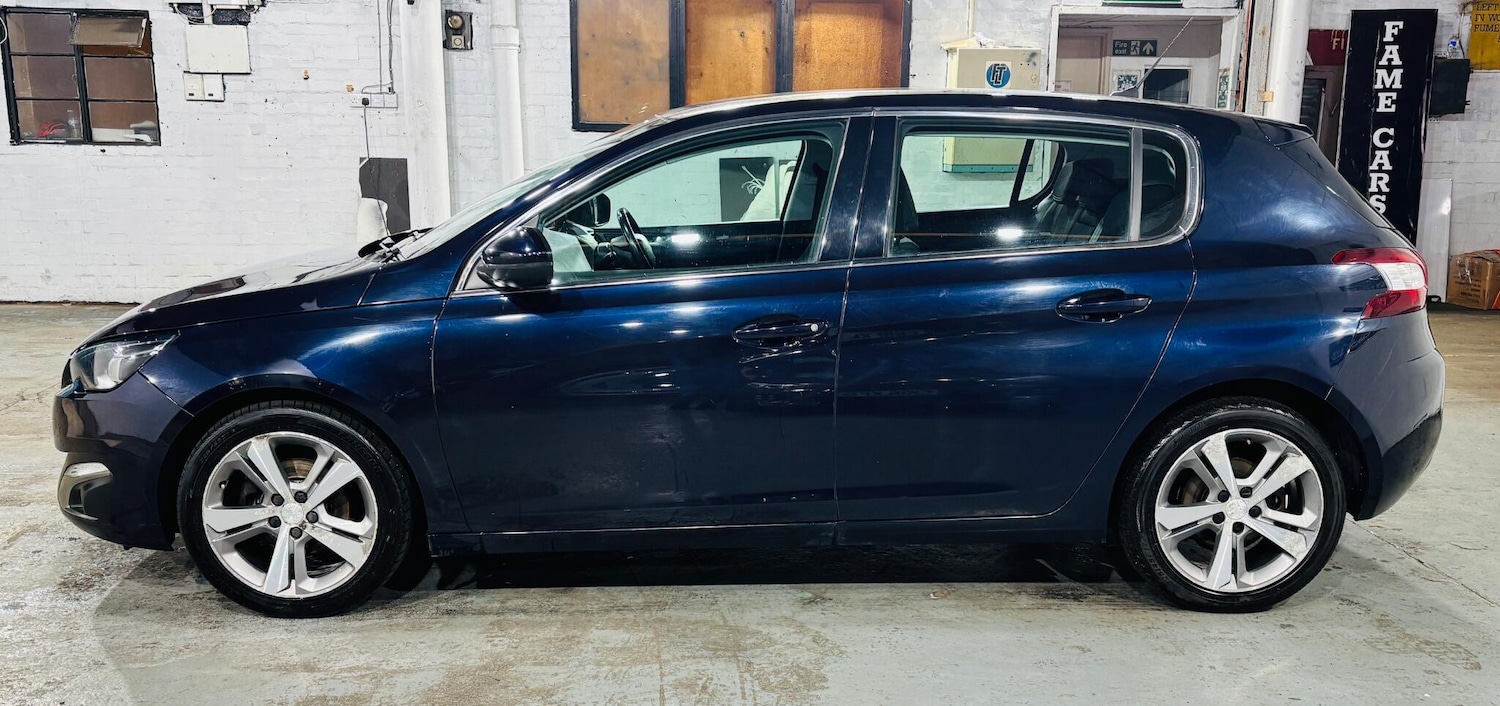 Used Peugeot 308 2015 for sale - 77119659: Photo 9