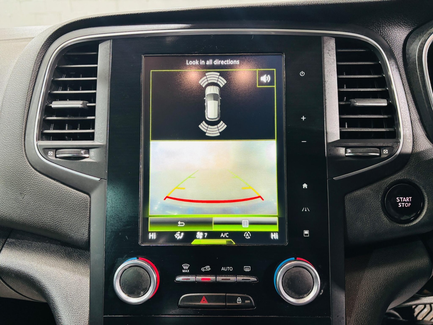 Used Renault Megane 2016 for sale - 77908466: Photo 18