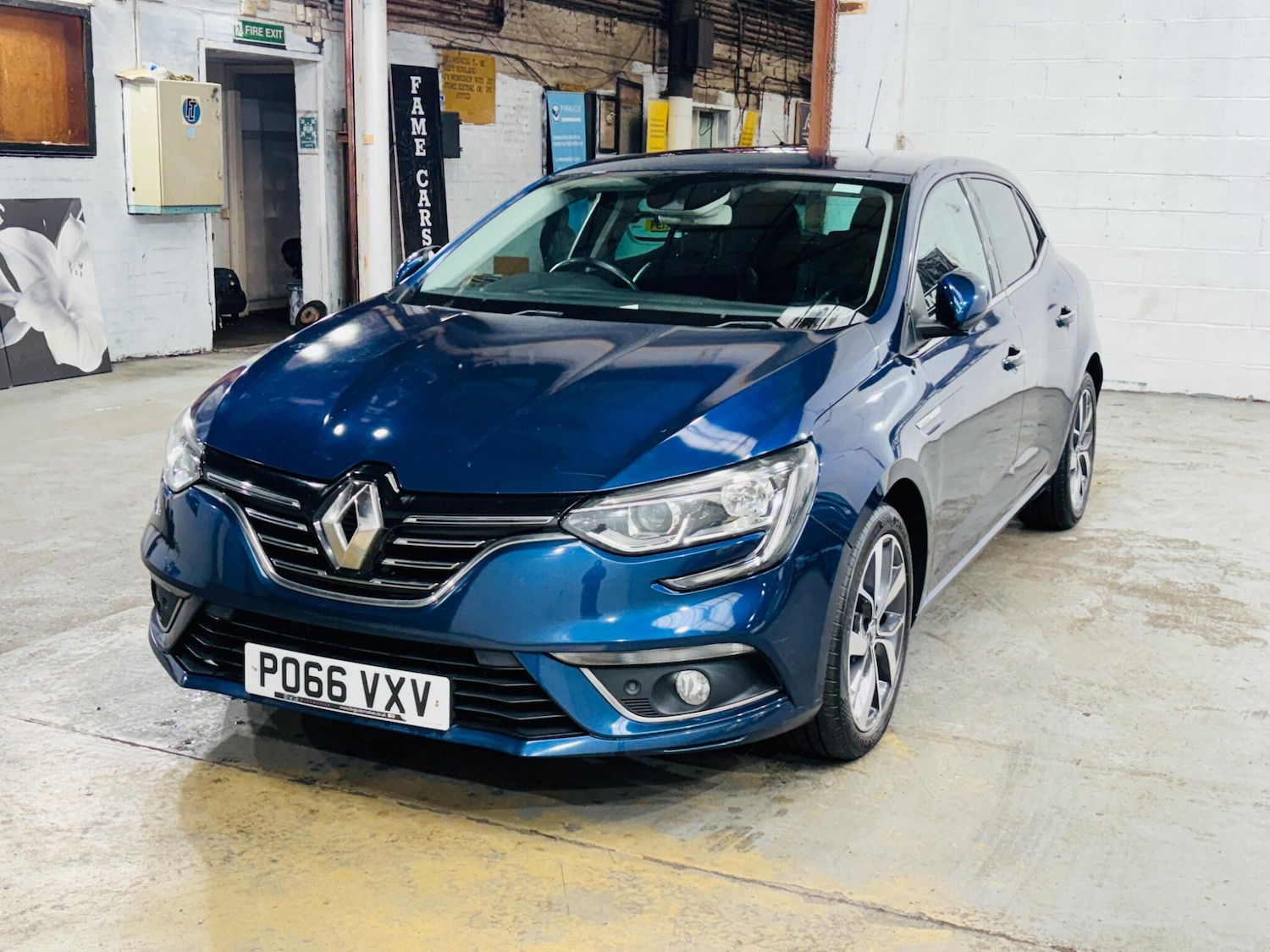 Used Renault Megane 2016 for sale - 77908466: Photo 4