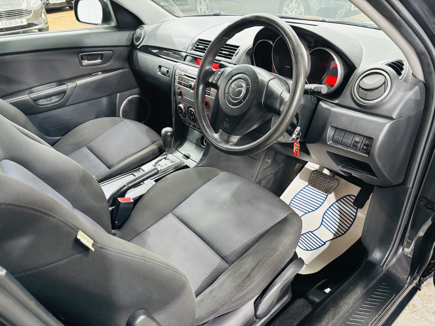 Used Mazda Mazda3 2007 for sale - 77909570: Photo 10