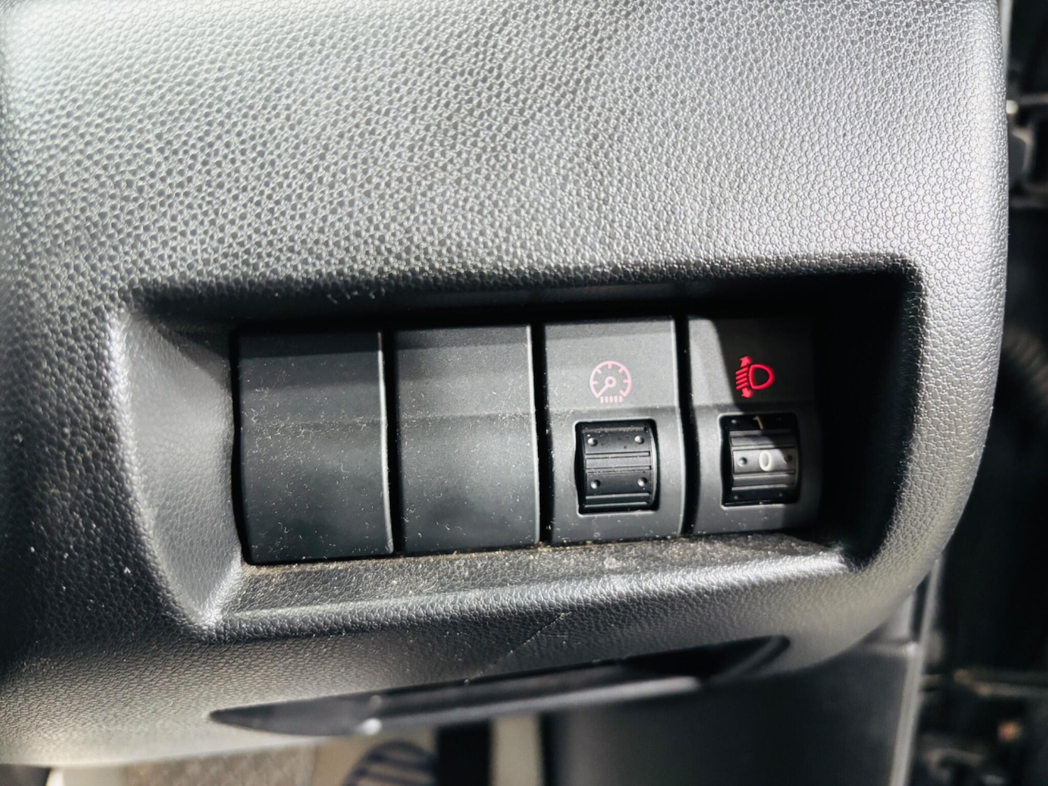 Used Mazda Mazda3 2007 for sale - 77909570: Photo 20