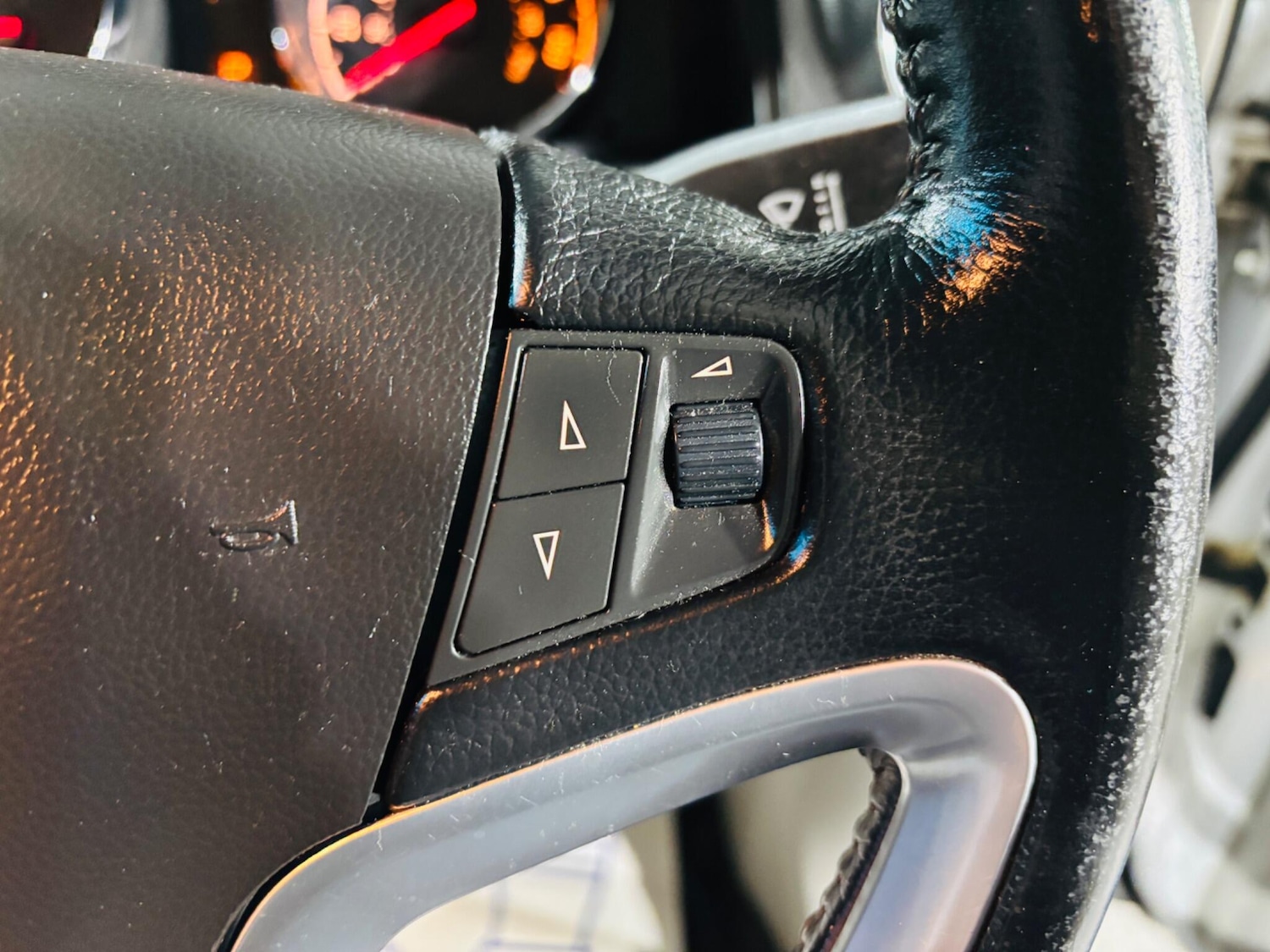 Used Vauxhall Antara 2013 for sale - 77425015: Photo 19