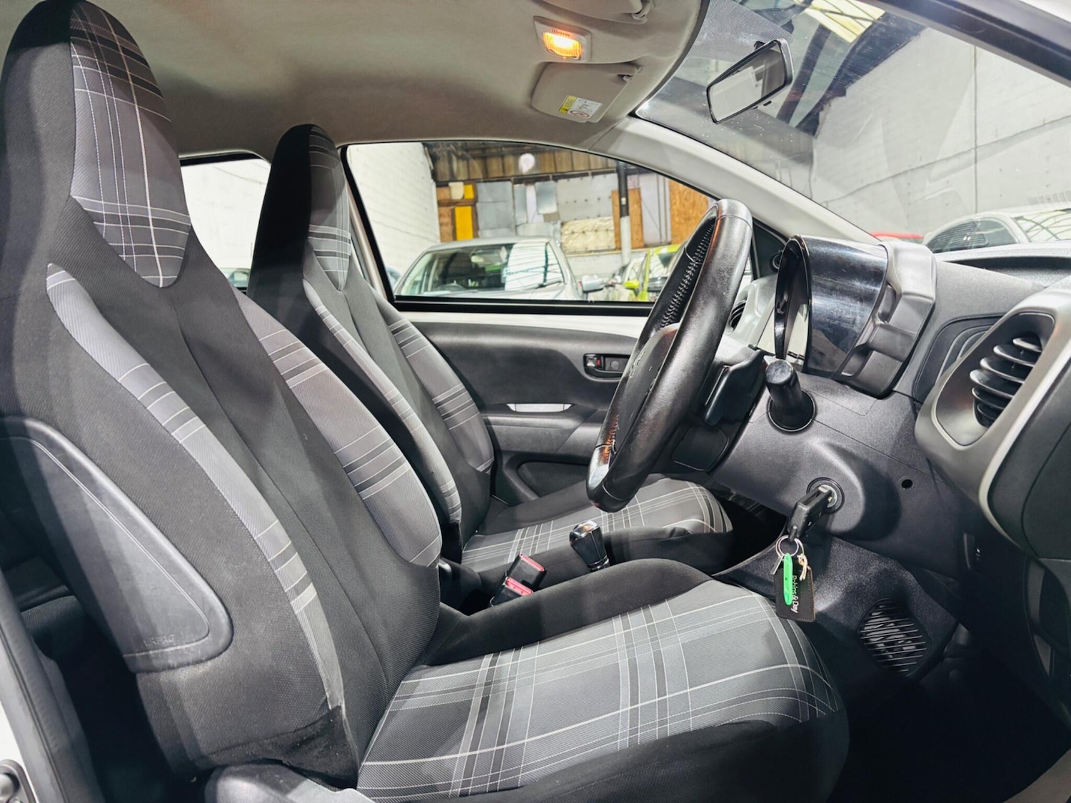 Used Peugeot 108 2017 for sale - 76975486: Photo 14