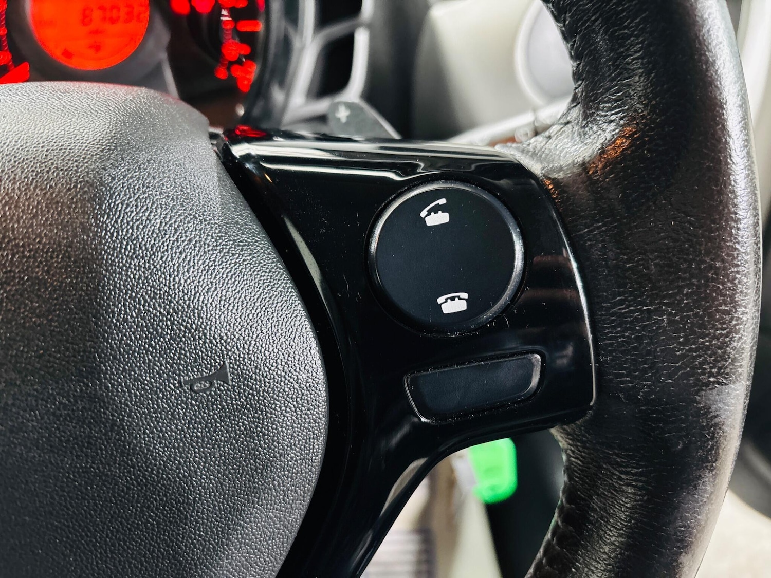 Used Peugeot 108 2017 for sale - 76975486: Photo 19