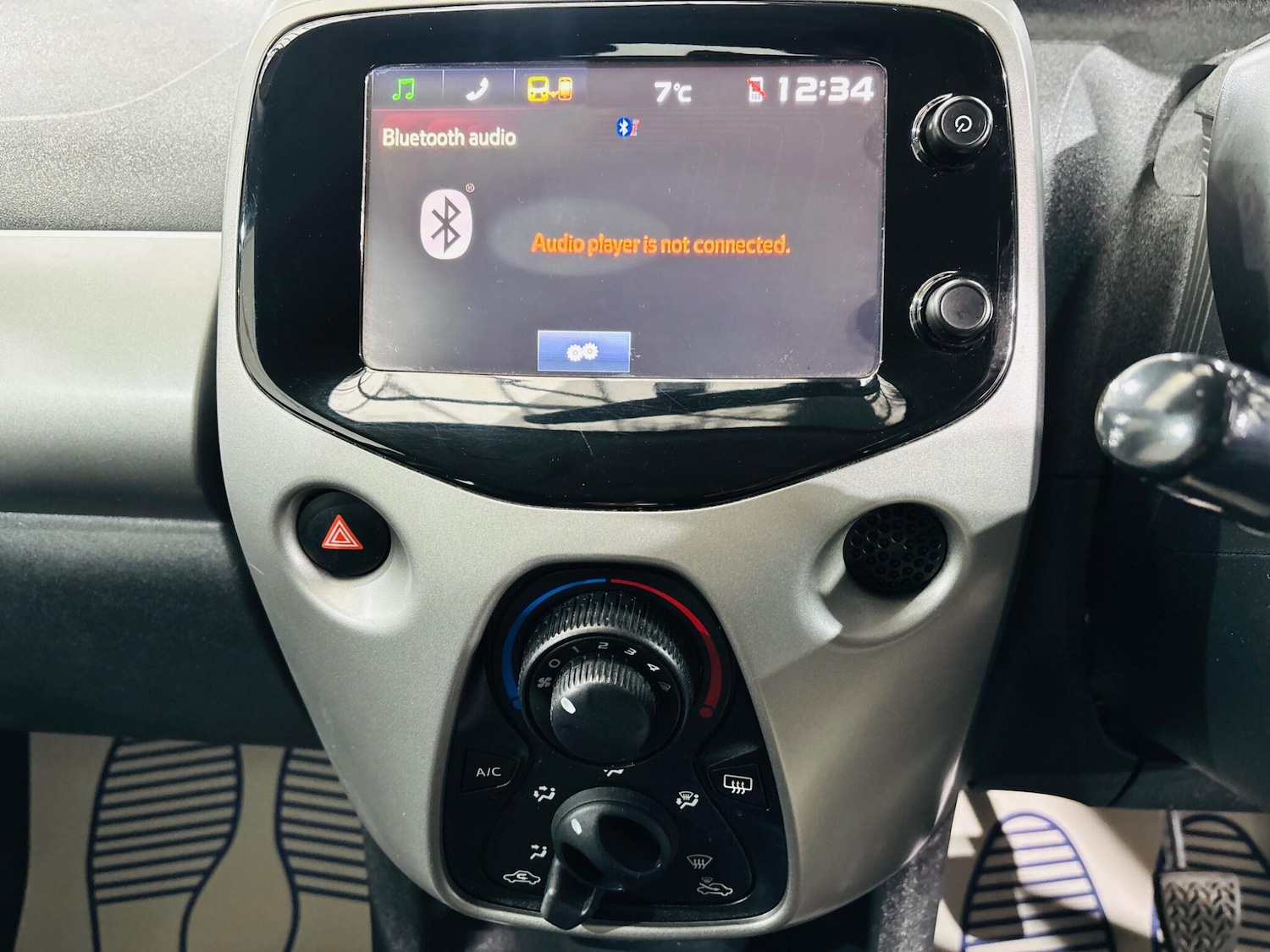 Used Peugeot 108 2017 for sale - 76975486: Photo 21