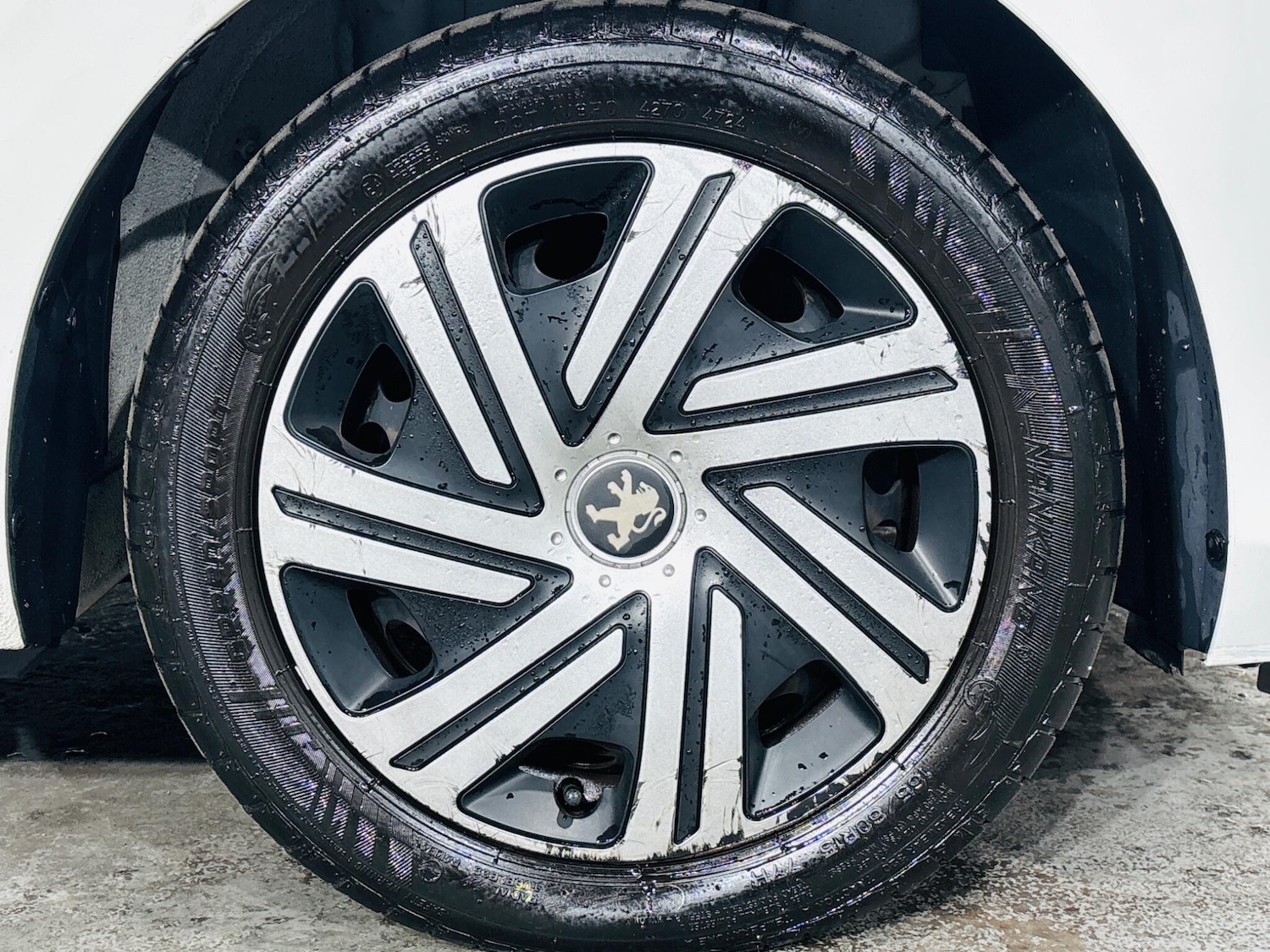 Used Peugeot 108 2017 for sale - 76975486: Photo 26