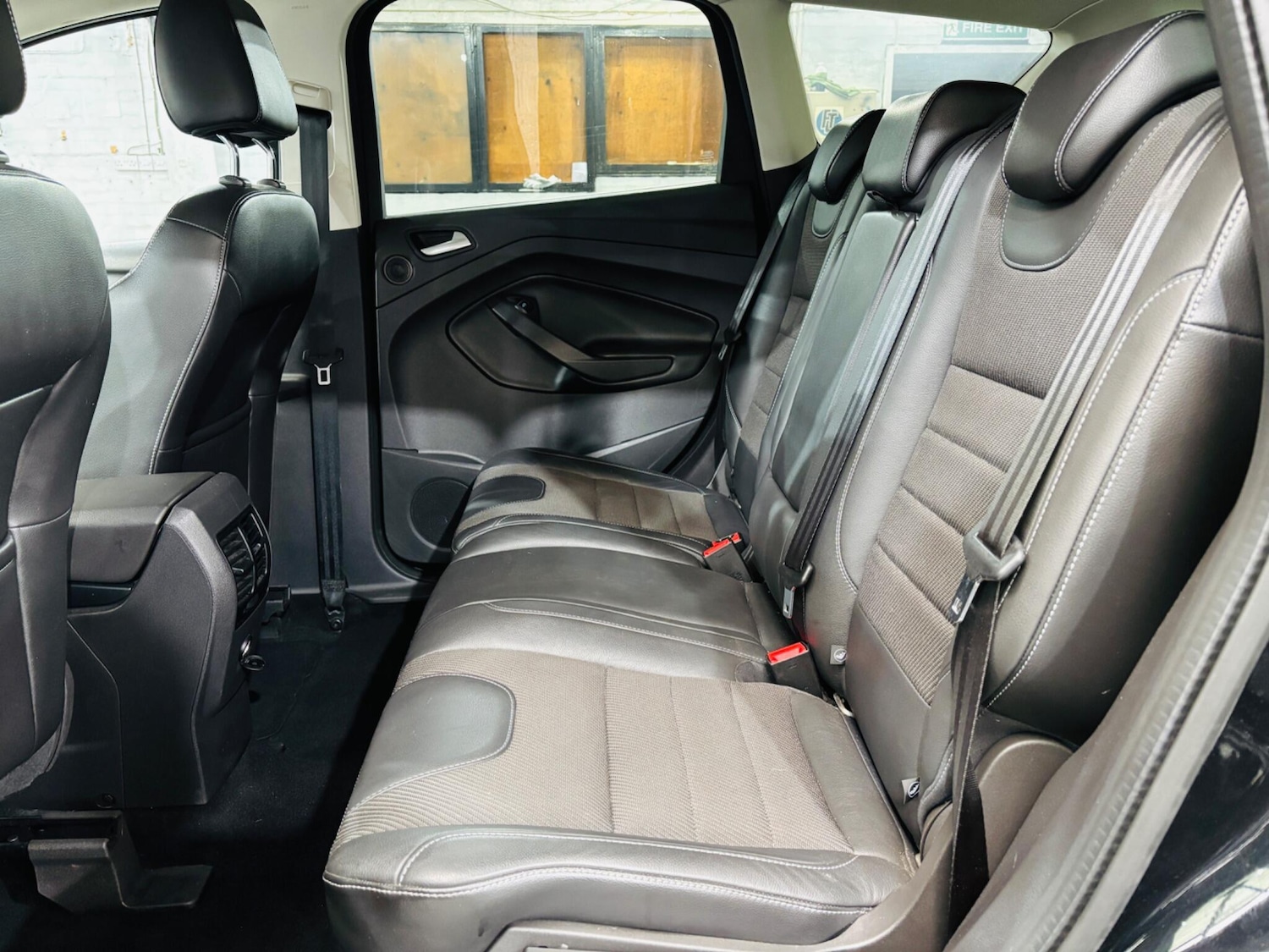 Used Ford Kuga 2015 for sale - 76270062: Photo 16