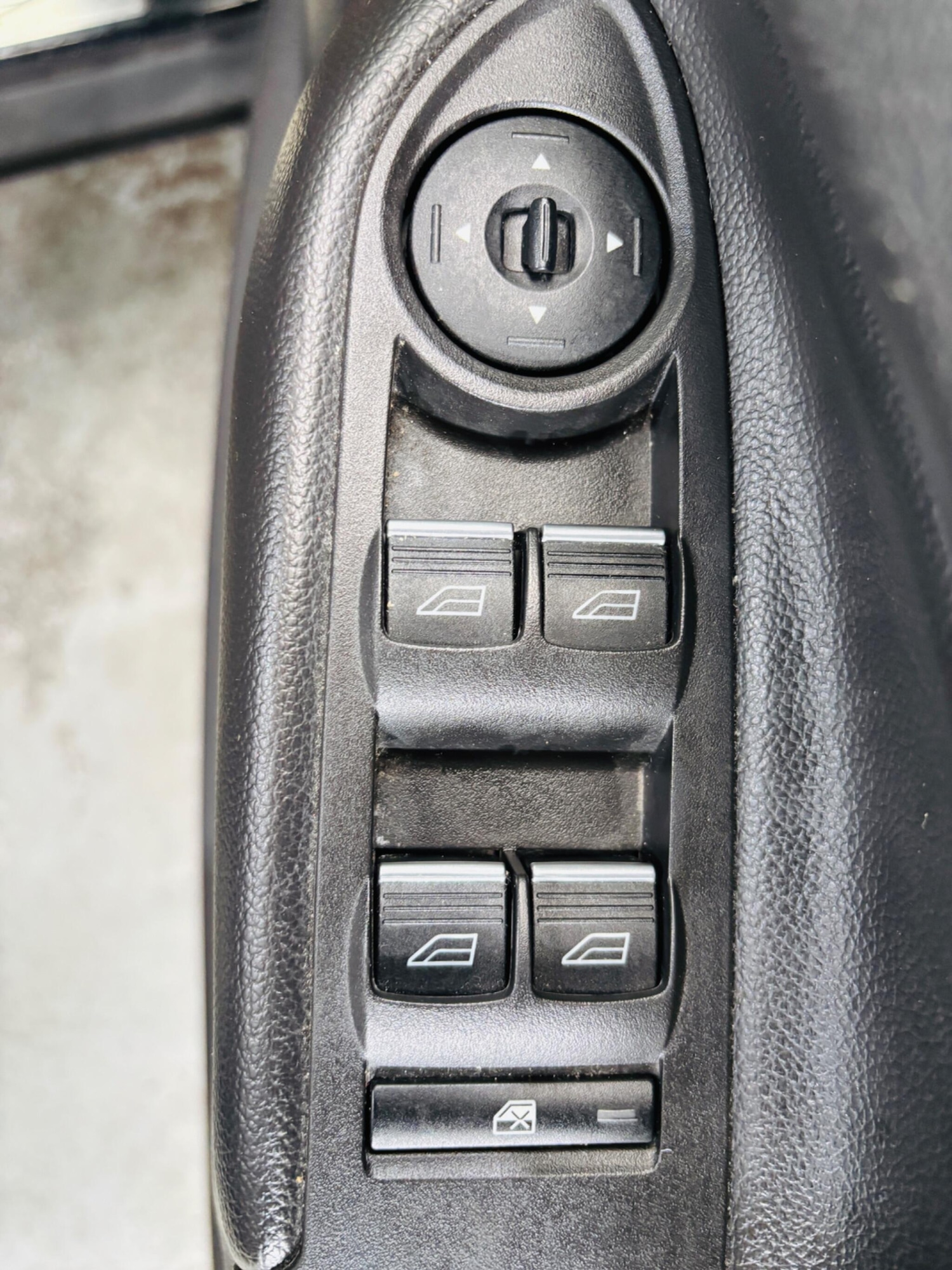 Used Ford Kuga 2015 for sale - 76270062: Photo 17