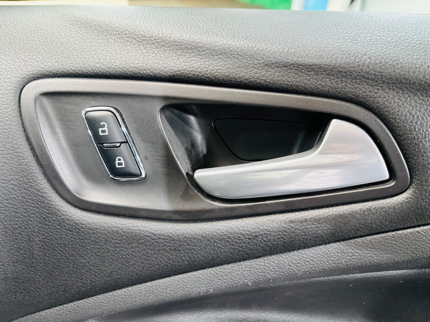 Used Ford Kuga 2015 for sale - 76270062: Photo 18