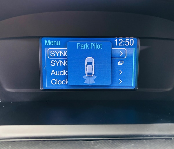 Used Ford Kuga 2015 for sale - 76270062: Photo 30