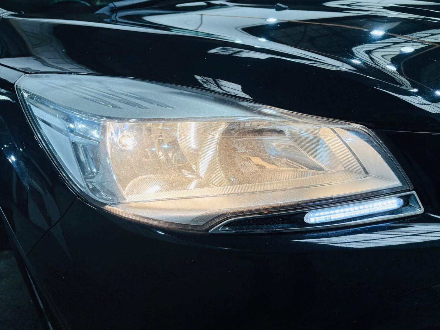 Used Ford Kuga 2015 for sale - 76270062: Photo 31