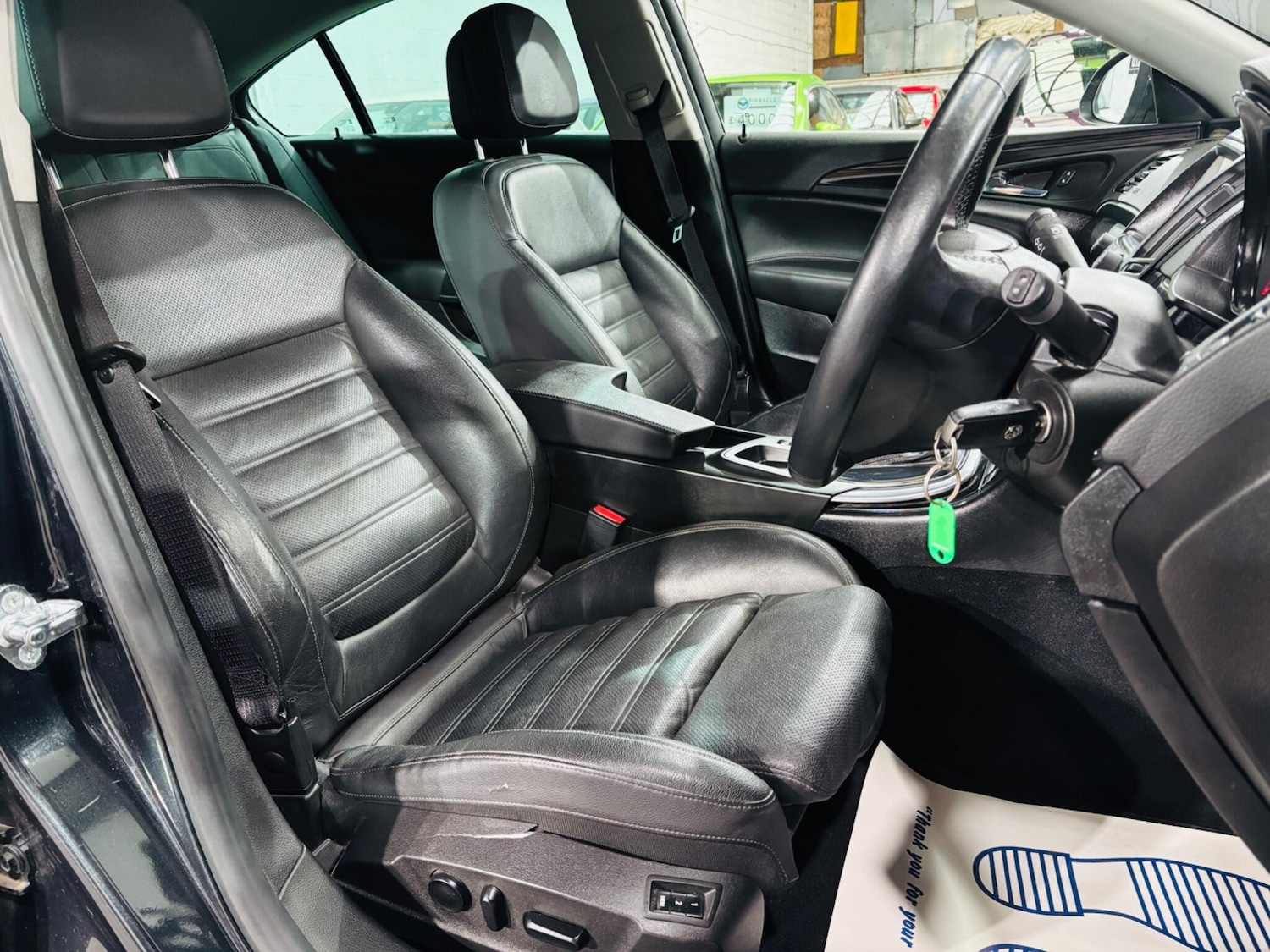 Used Vauxhall Insignia 2015 for sale - 76926930: Photo 13