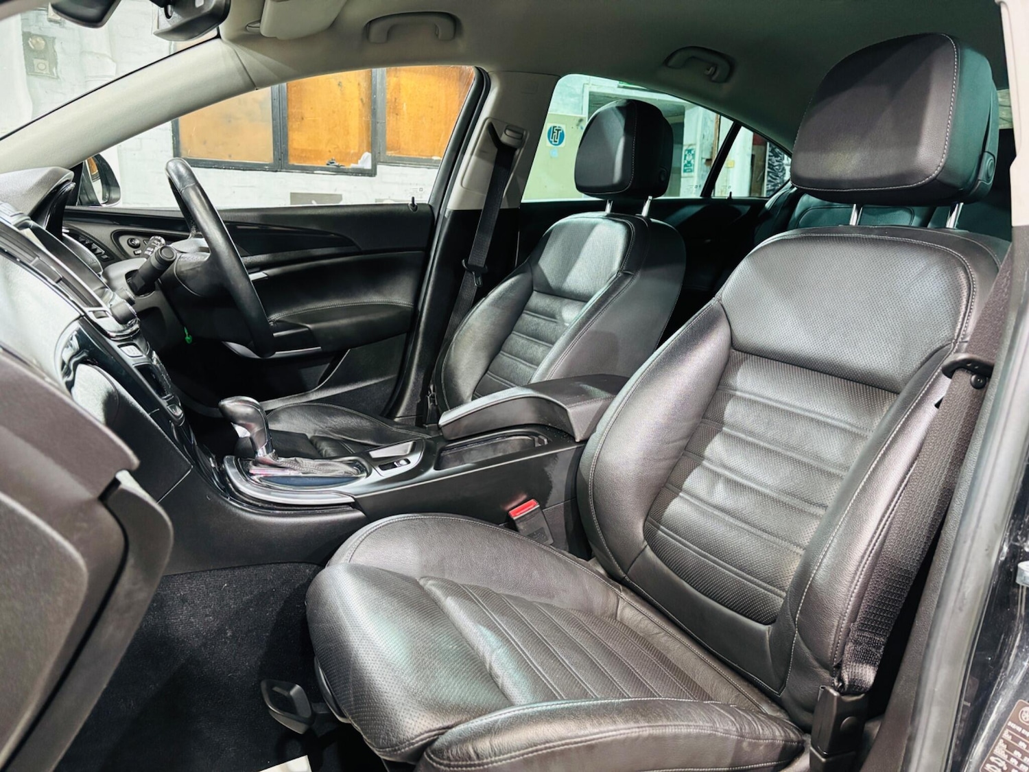 Used Vauxhall Insignia 2015 for sale - 76926930: Photo 15