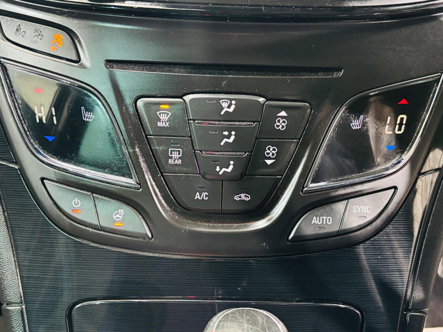 Used Vauxhall Insignia 2015 for sale - 76926930: Photo 28