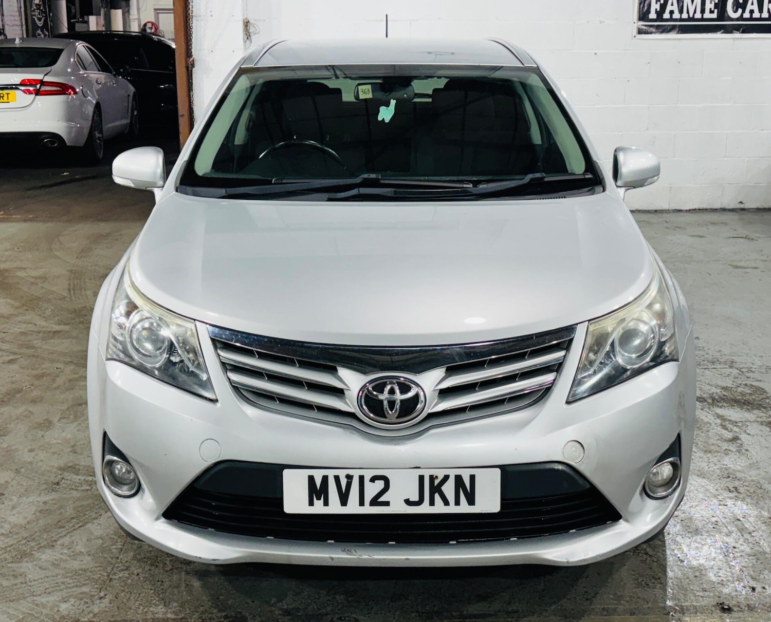 Used Toyota Avensis 2012 for sale - 76965259: Photo 2