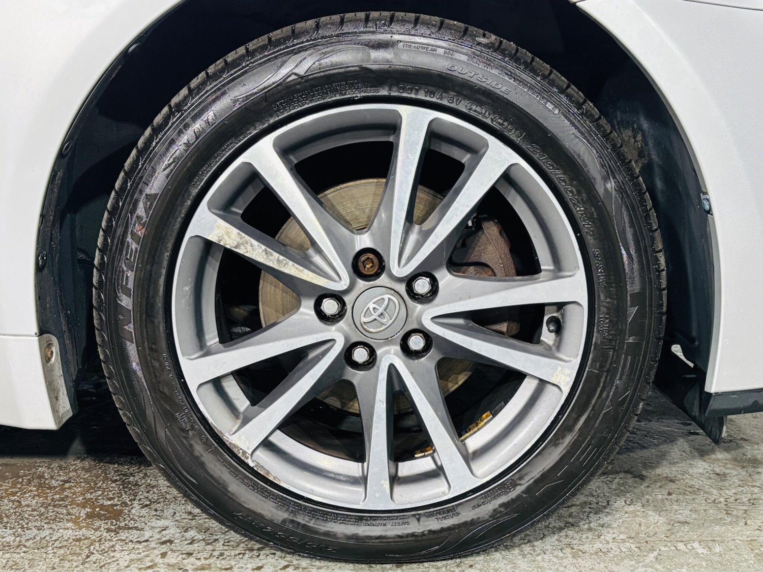 Used Toyota Avensis 2012 for sale - 76965259: Photo 26