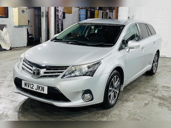 Used Toyota Avensis 2012 for sale - 76965259: Photo