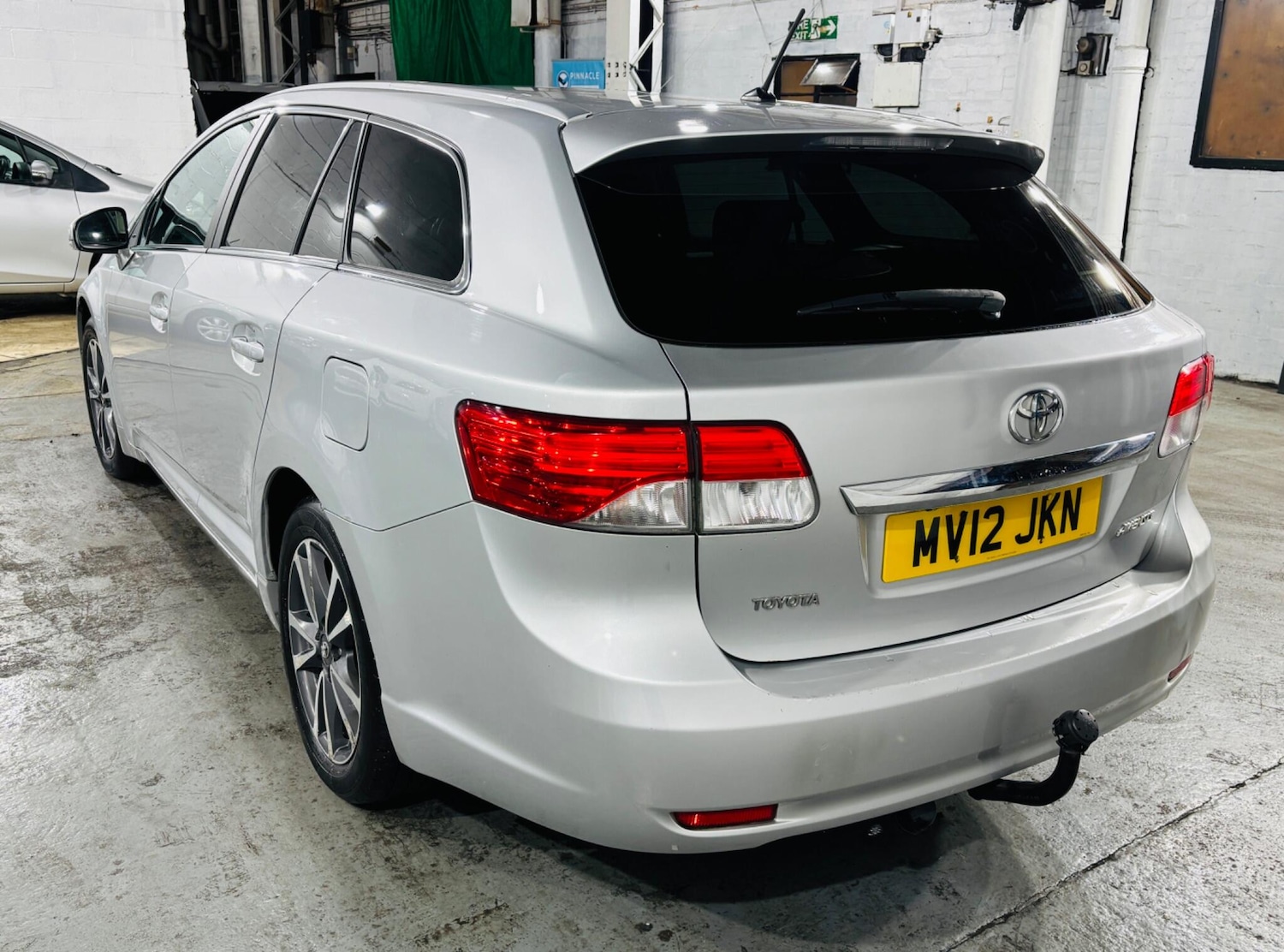 Used Toyota Avensis 2012 for sale - 76965259: Photo 7