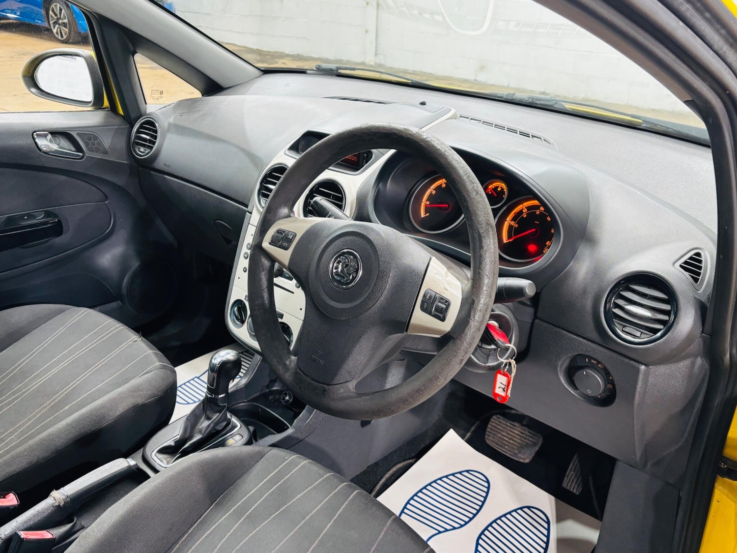 Used Vauxhall Corsa 2008 for sale - 77908835: Photo 11