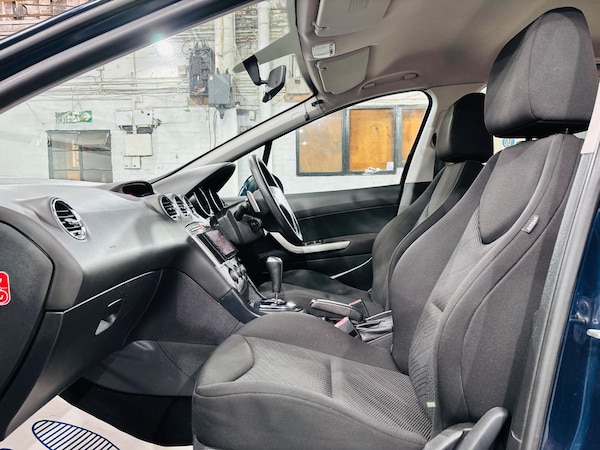 Used Peugeot 308 2010 for sale - 76250933: Photo 15
