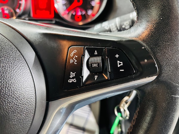 Used Vauxhall ADAM 2015 for sale - 76315274: Photo 19