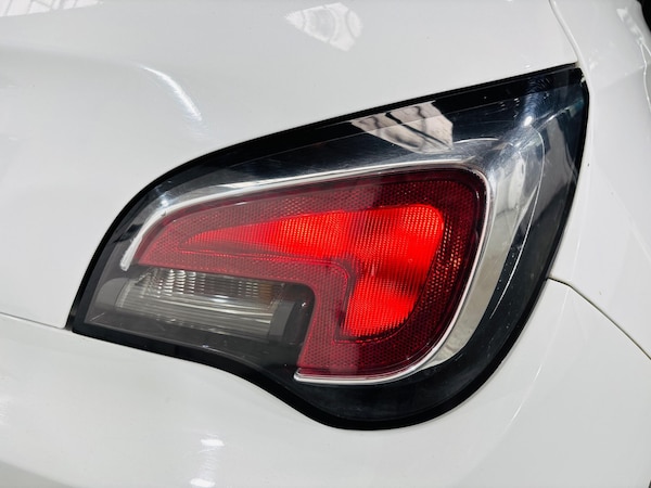 Used Vauxhall ADAM 2015 for sale - 76315274: Photo 31
