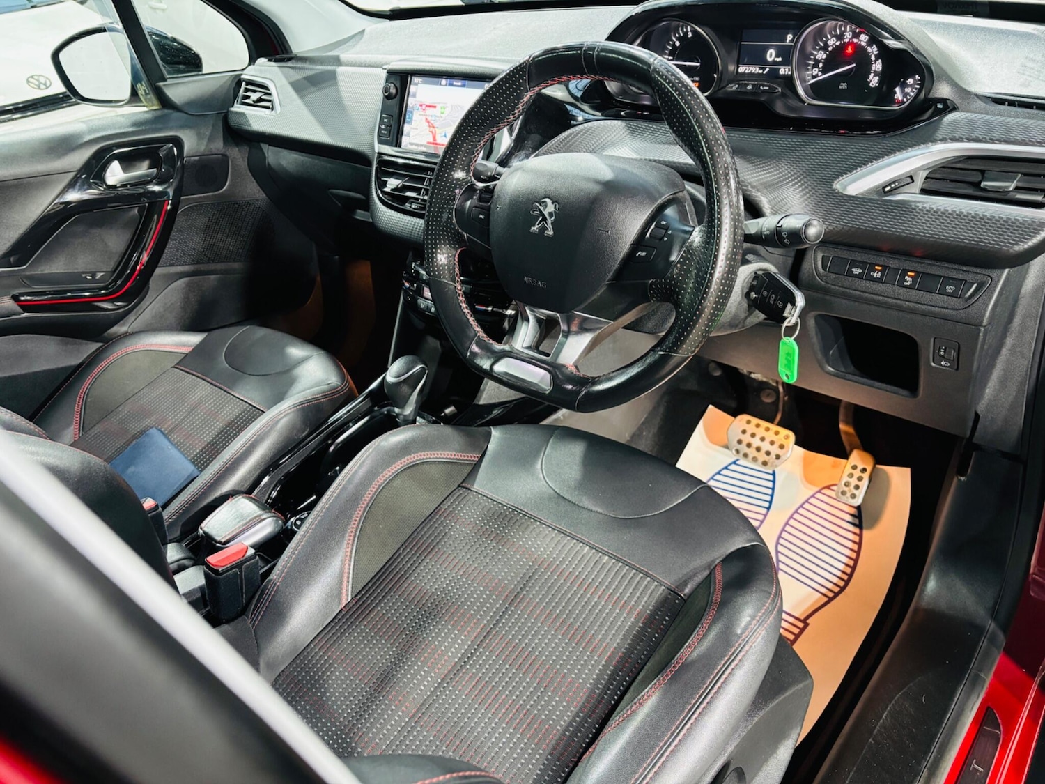 Used Peugeot 2008 2016 for sale - 77883565: Photo 10