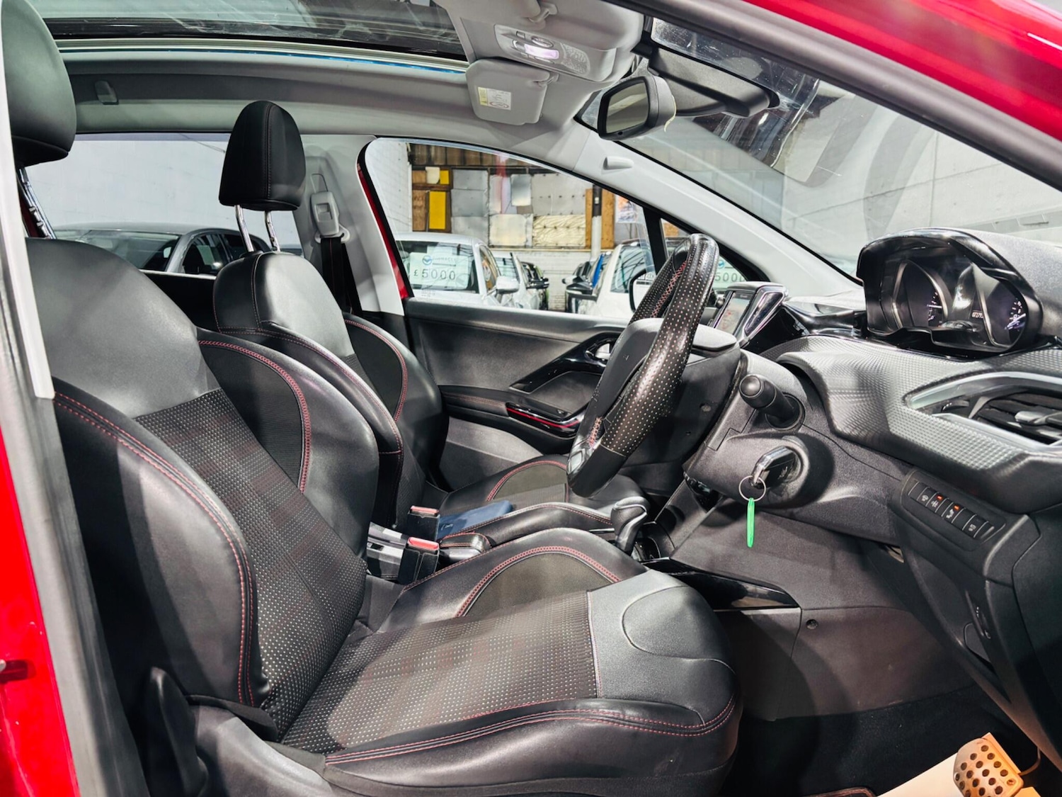 Used Peugeot 2008 2016 for sale - 77883565: Photo 13