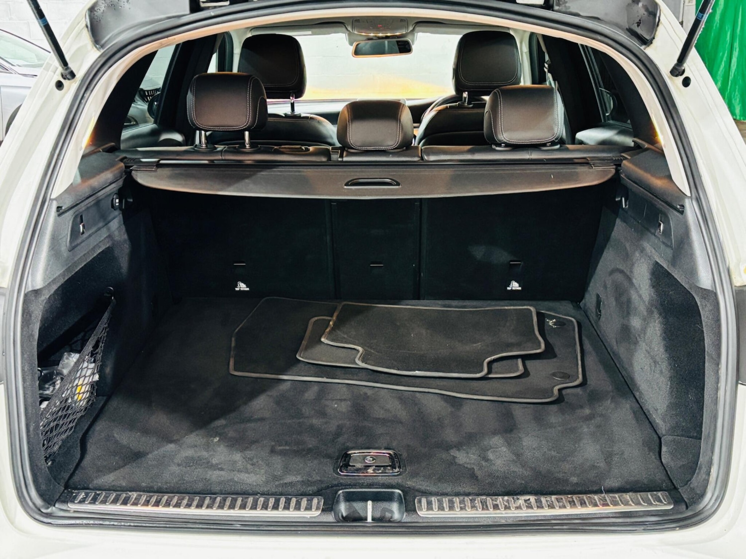 Used Mercedes-Benz GLC 2015 for sale - 77612555: Photo 31