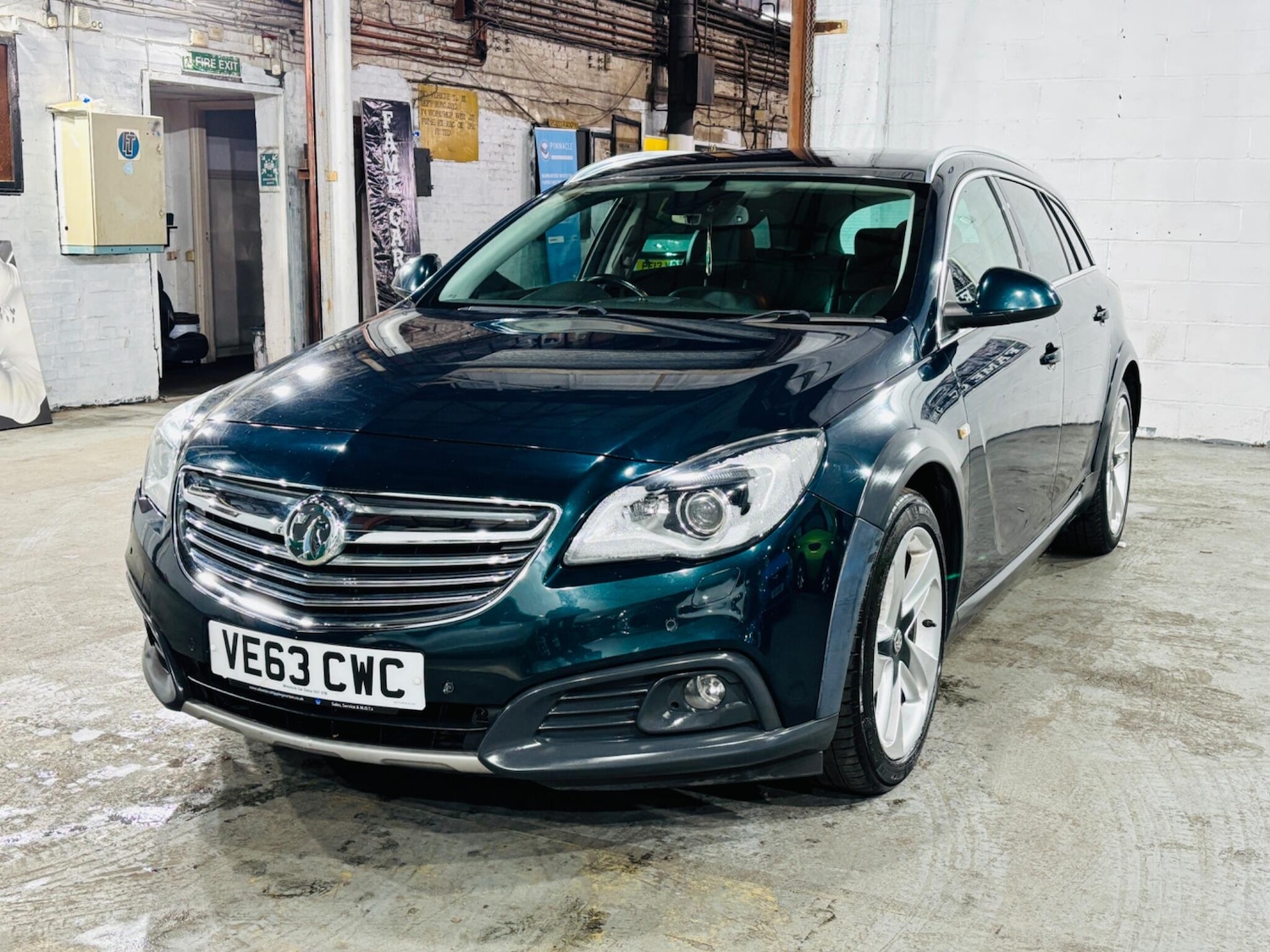Used Vauxhall Insignia 2014 for sale - 76926447: Photo 4