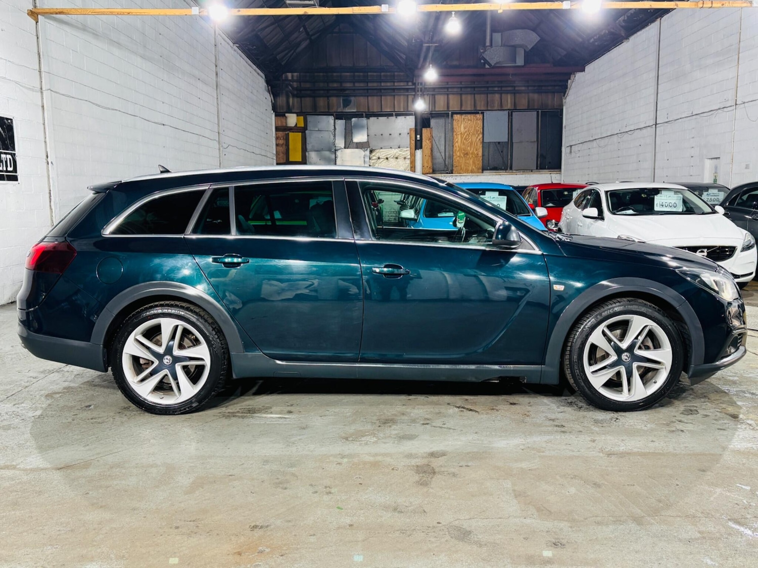 Used Vauxhall Insignia 2014 for sale - 76926447: Photo 8