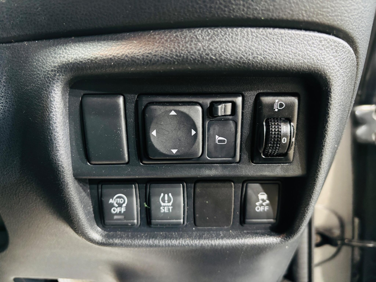 Used Nissan Juke 2015 for sale - 78115939: Photo 28