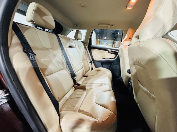 Used Volvo XC60 2013 for sale - 75531734: Photo 16