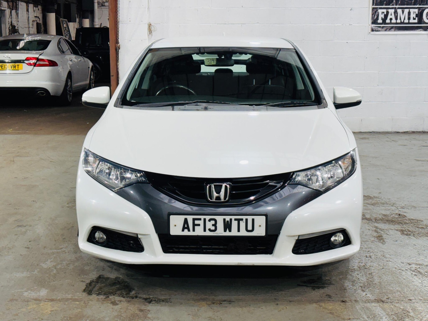 Used Honda Civic 2013 for sale - 76361533: Photo 2